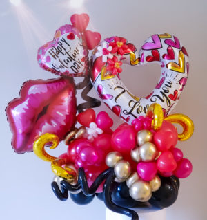 Passionate Love Bouquet veroballoon.com